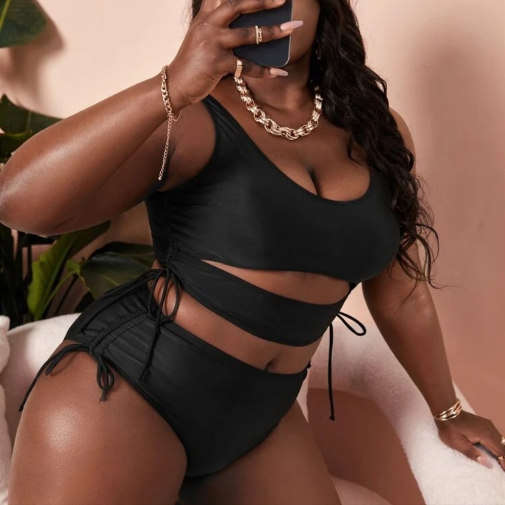 💕HP💕NWT Plus Solid Cut-Out Drawstring Side Bikini Swimsuit💕 Size 14 (1X)